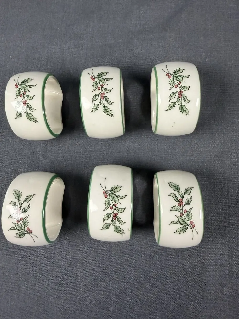 Set 6 NIKKO Christmastime Happy Holiday Porcelain Napkin Rings Holly Berry Japan